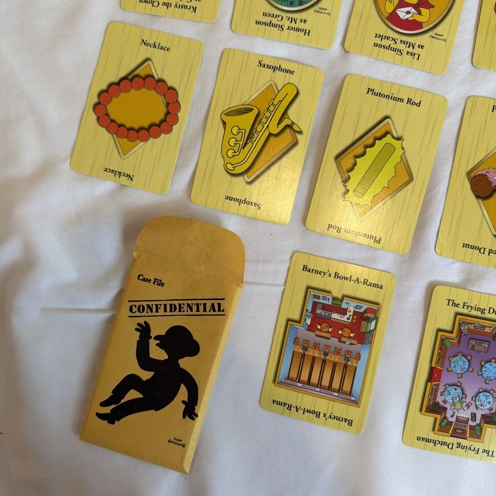 Clue‎ The Simpsons 21 Suspect Weapons and Location Cards Replacement Parts 2000